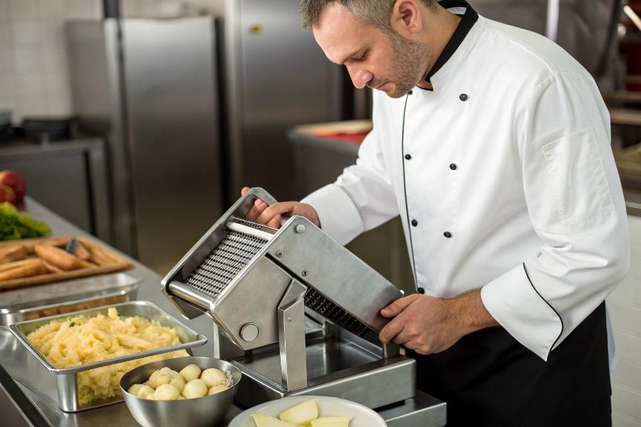2384-professional-potato-cutter-restaurant-success